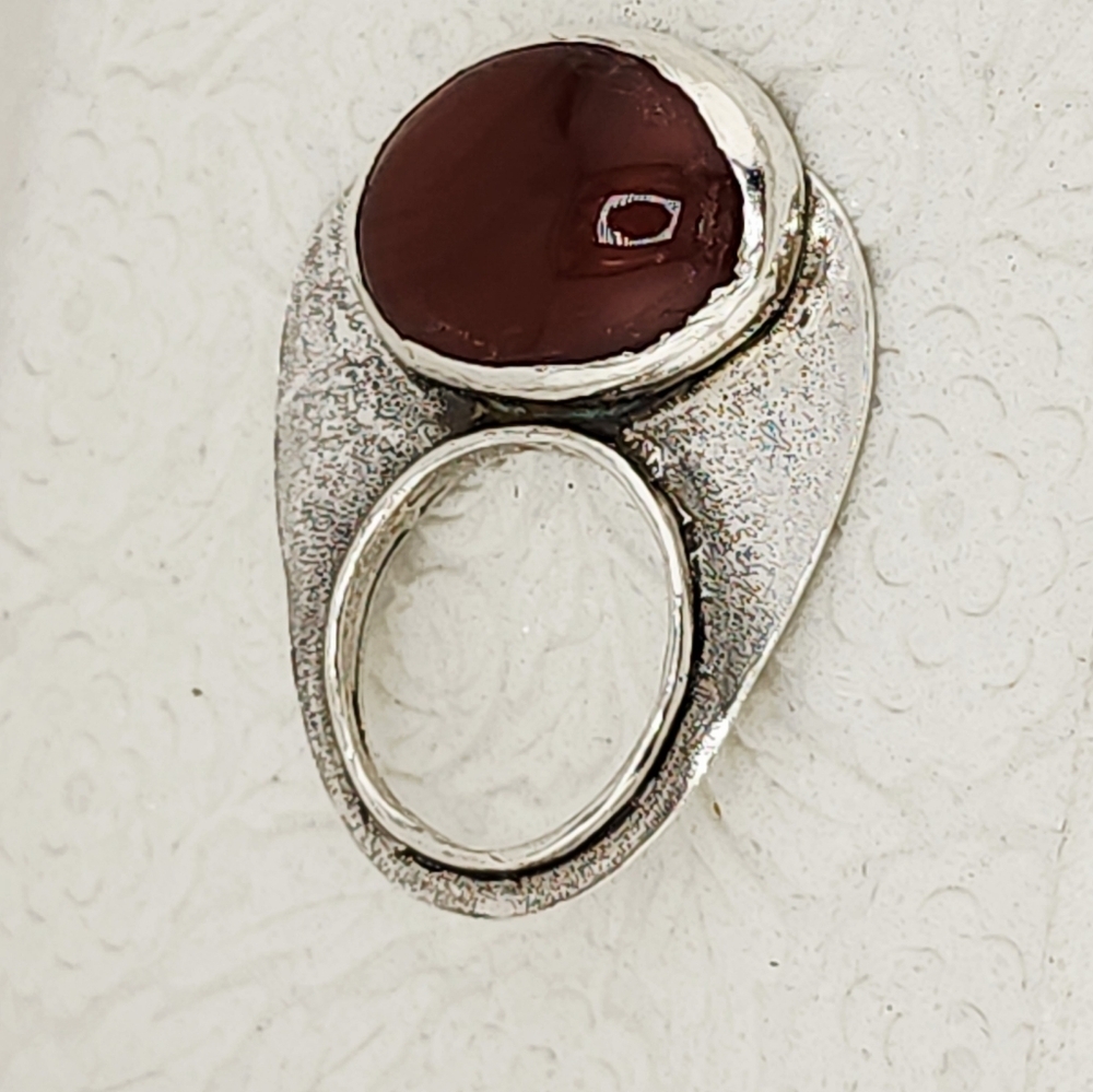 CARNELIAN AVANT GARDE STATEMENT RING IN RECYCLED STERLING SILVER METAL SIZE 9